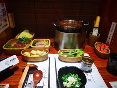 -独食火锅·半米屋台(直营总店)