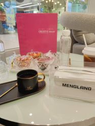 -Meng Lang 梦郎白金店