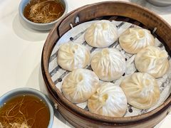 -馋三尺蟹粉小笼(人民广场店)