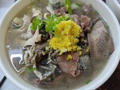 -潮镇老尾牛杂(环城西路店)