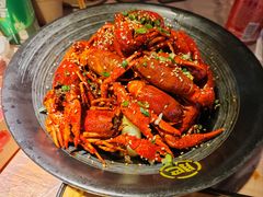 -肥肥虾庄·金牌油焖大虾(沙湖店)