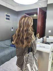 -藤野造型烫发染发