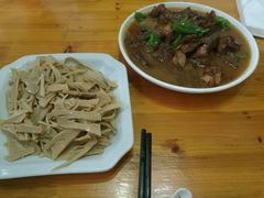 -山里人家土菜馆(茅山店)