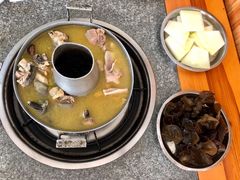 -阿妈土锅鸡