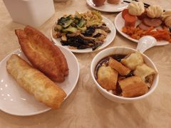 -碧中海汤泉汗蒸酒店