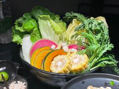 -凤园椰珍·椰子鸡·鸡煲(长宁来福士店)