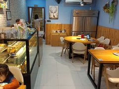 面包甜点陈列柜-大牛湾·眷村牛肉面(蠡溪店)