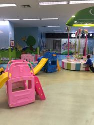 -孩子王童乐园(石家庄裕华万达店)