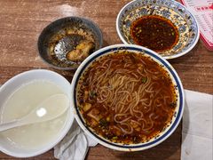 -继红顺河抄手名小吃