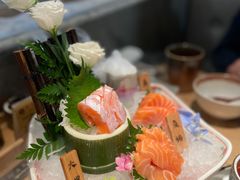 三文鱼逸品刺身-阿吾罗·月咏精致日料(港汇恒隆广场店)