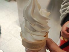 -麦当劳(龙阳路店)