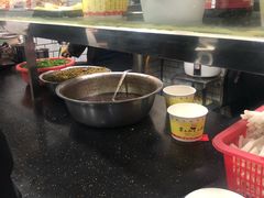 -覃肥叔桂林米粉(粮道街店)