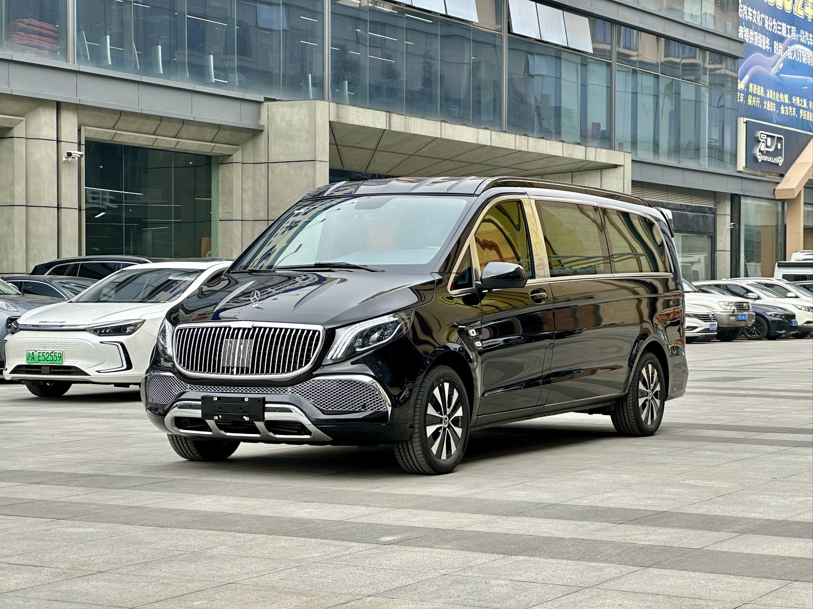 奔驰威霆7座商务车,这两天啊,彻底的杀空