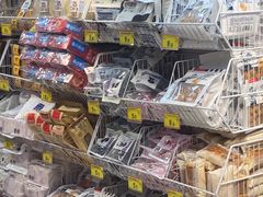 -好特卖HotMaxx(杭州滨江宝龙城店)