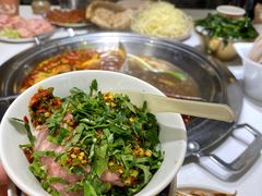-老房老舍重庆火锅(假日城市店)