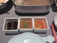 -左庭右院鲜牛肉火锅黑金店(陆家嘴中心店)