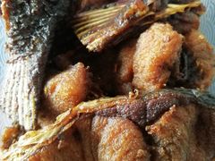 -梅记大块头爆鱼店(乍浦路店)