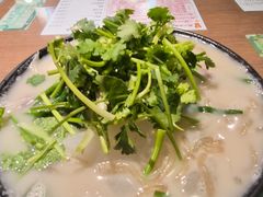 -肥汁米蘭香港米线(定西路店)