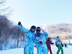 -亚布力新体委滑雪场