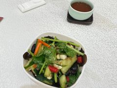 -龙悦湾酒家·八阵鱼生·渔人码头店
