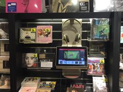 -诚品(信义店)