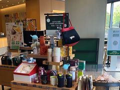 -星巴克(天津有巢公馆店)