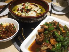 酸菜巴沙鱼片-大碗先生(万家丽店)