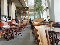靠窗位-上海柏悦酒店·世纪100牛排馆