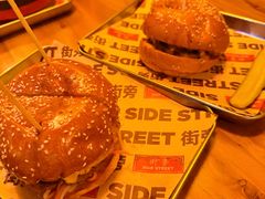 -Side Street街旁(交道口店)