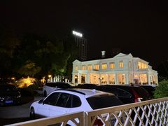 -南京双门楼宾馆(盐仓桥地铁站阅江楼店)