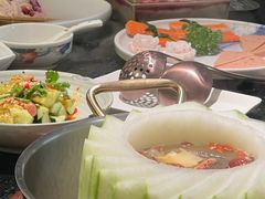 -得意咚瓜·顺德鱼生·冬瓜火锅(深圳首店)