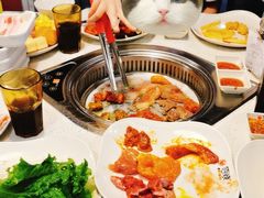-佰烧海鲜烤肉火锅自助(世茂国际广场店)