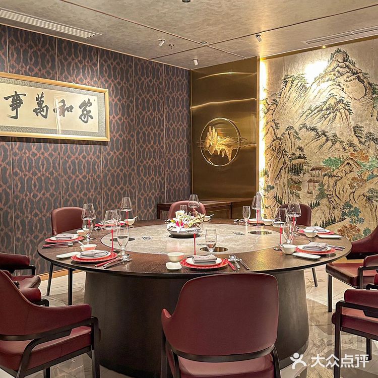  糯到黏唇！茨菇红烧肉与暖心砂锅的治愈瞬间