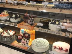 面包甜点陈列柜-DQ·蛋糕·冰淇淋(苏州中心店)