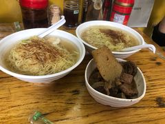 -小梁哥云吞面(黄贝岭店)