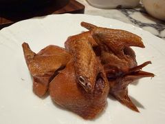 -浅深(世茂滨江精品店)