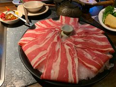 -老牌坊云南鱼豆花火锅(哈西万达店)