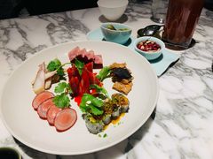 湖滨冷菜拼盘-湖滨28中餐厅·西湖宴·杭州君悦酒店