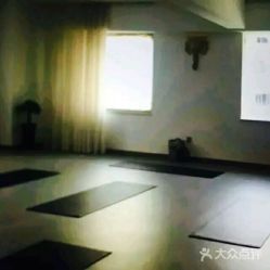 -馨媛瑜伽普拉提