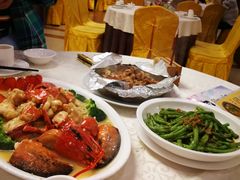 -御满江海鲜酒家(洛溪新城店)