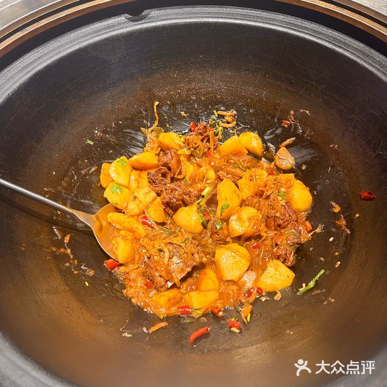 东北溢家人铁锅炖(含浦店)