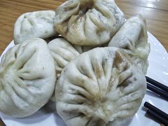 猪肉大葱包子-小胖包子王(阜成门内店)
