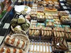 -多乐之日(田林东路店)