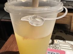 -绿茶餐厅(同成街华联店)