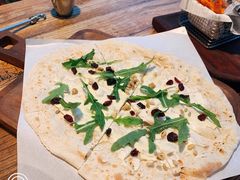 -I HOLIC艾豪丽披萨(KKone店)