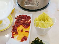 -牛缘村·贵州黄牛肉火锅(西善桥店)