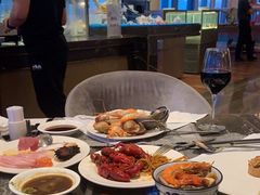 -云端西餐厅(南宁龙光那莲豪华精选酒店)