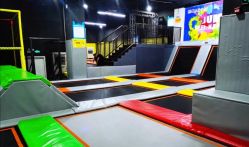 -蹦贝运动中心·蹦床·攀岩·闯关(龙岗店)