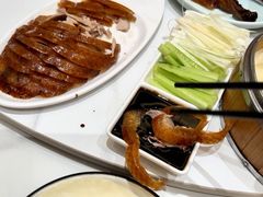 -梅利汴京烤鸭•开封豫菜地标店(东大街店)