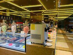 -大中华希尔顿酒店-念自助餐·嗨啤·小龙虾